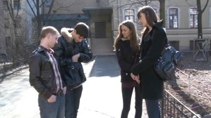 tiener hardcore pijpen dronken party amateur russisch dun groepsseks
