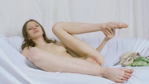 preta jovem aparado masturbação sozinha mamas pequenas magra de perto buceta raspada